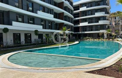 Kadınlar denizine çok yakın ultra lüx sitede açık-kapalı havuz,sauna-hamam olan akıllı ev.