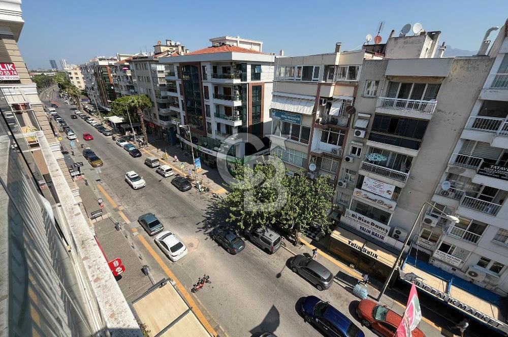 Bostanlı'nın Merkezinde 3+1 Kiralık Daire