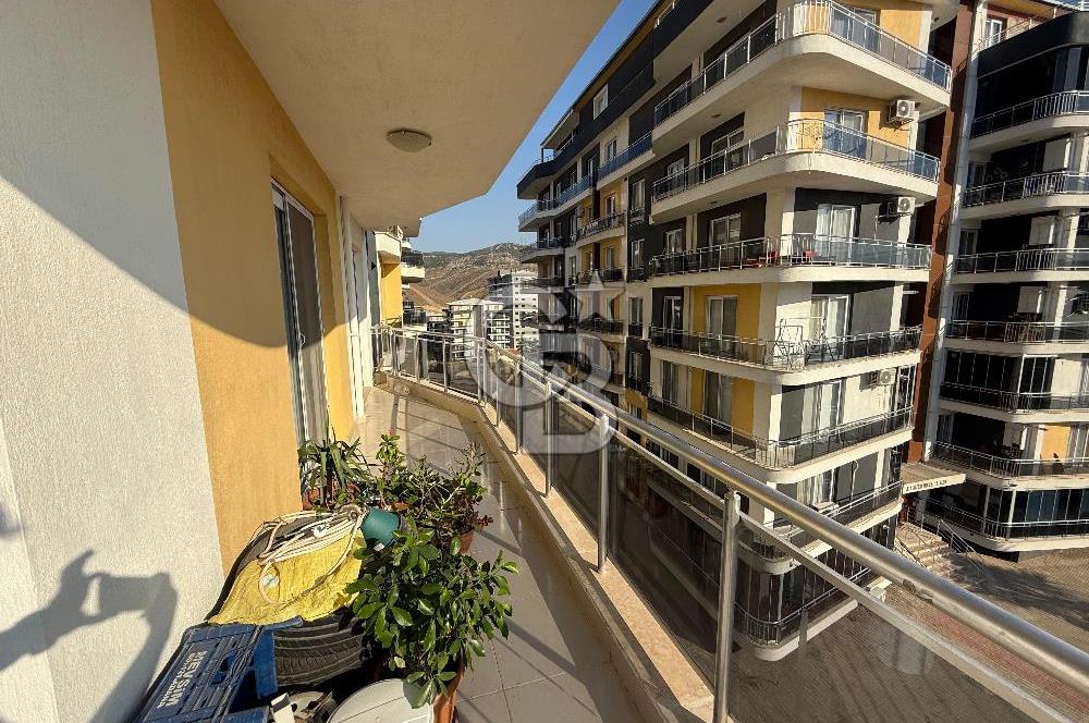 MENEMEN GAZİ MAH. HAVUZLU SİTE İÇERİSİNDE SATILIK 3+1 DAİRE