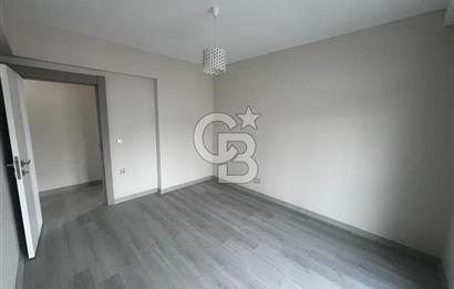 YAPRACIKTA ARA KATTA BÖLGENİN EN LÜKS SİTESİNDE 3+1 DAİRE 120 MT