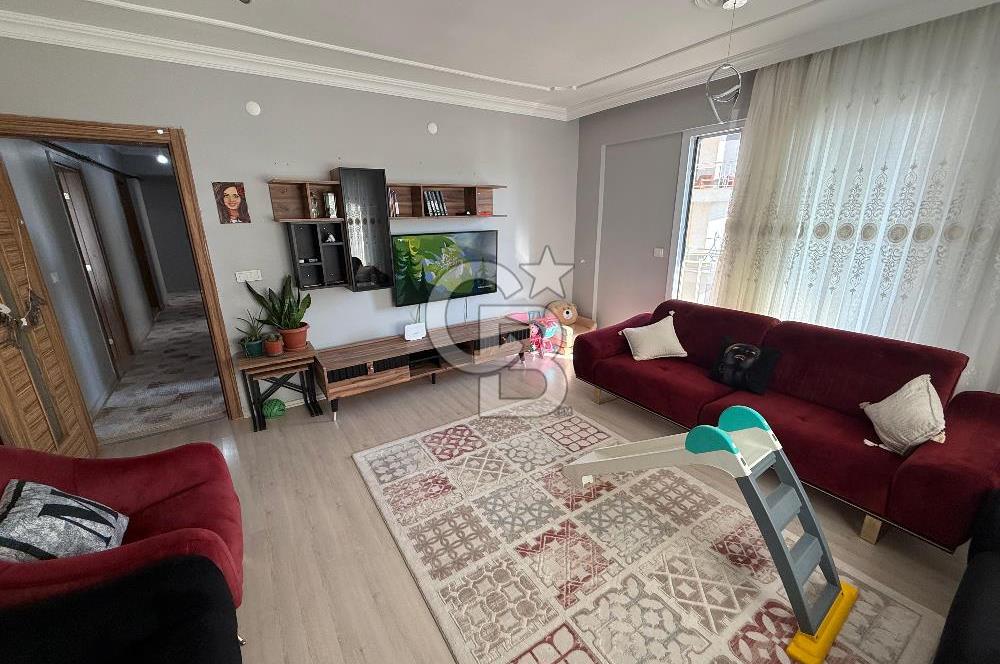 MENEMEN GAZİ MAH. HAVUZLU SİTE İÇERİSİNDE SATILIK 3+1 DAİRE