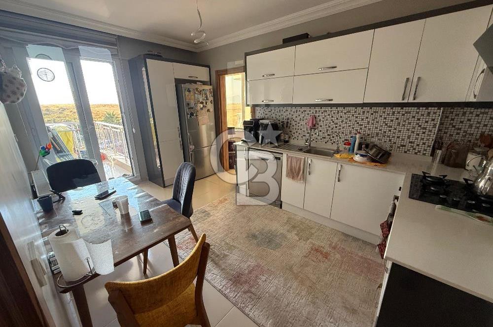 MENEMEN GAZİ MAH. HAVUZLU SİTE İÇERİSİNDE SATILIK 3+1 DAİRE