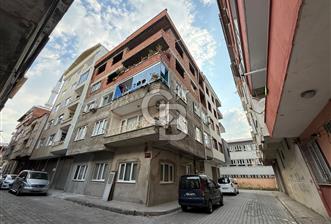 ARAKLI MERKEZ DE İÇİ YAPILI SATILIK 3+1 DAİRE