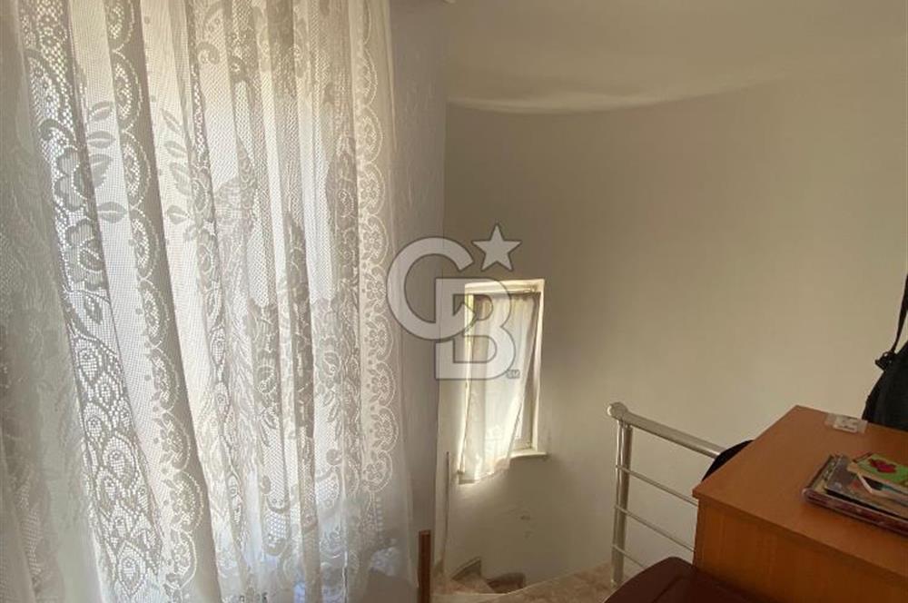 ARTUR SİTESİ'NE KOMŞU HAVUZLU SİTEDE SATILIK FIRSAT VİLLA