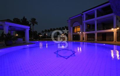 URLA İSKELE DE 800 M2 KAPALI ALAN MALİKANE VE 14.000 M2 ARAZİ