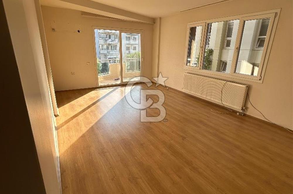 ŞİRİNYER  HÜRRİYET MAHALLESİ UÇAN YOLA YAKIN 4+1 SATILIK DAİRE