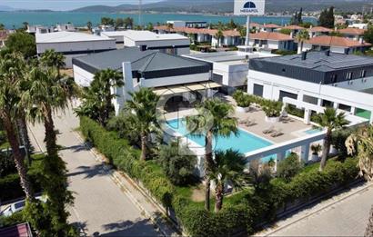 Megapol Urla Evlerinde Tek Katlı Tam Müstakil Havuzlu Villa