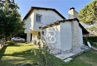 Urla Altınköy Sitesinde Satılık 3+1 Müstakil Dubleks Villa
