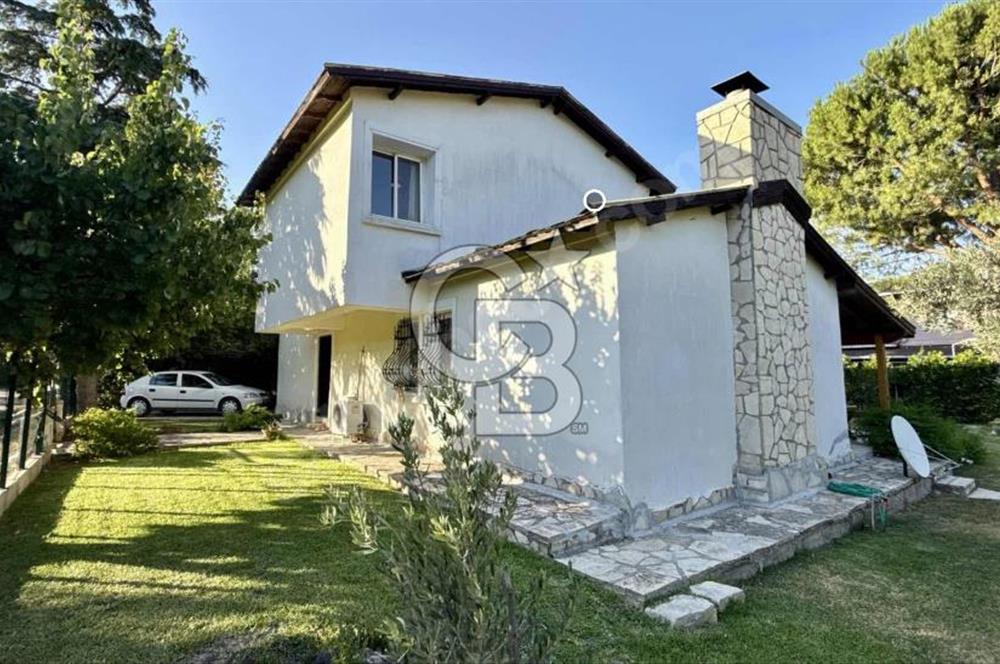 Urla Altınköy Sitesinde Satılık 3+1 Müstakil Dubleks Villa