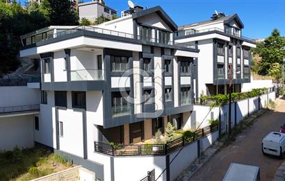 KARTAL ŞEHR-İ DENİZ SİTESİNDE SATILIK ULUDAĞ MANZARALI 11+2 LÜKS VİLLA
