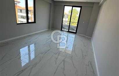 Karasuda Site İçi Havuzlu 3+1 Yazlık-Kışlık! Fırsat Daire!