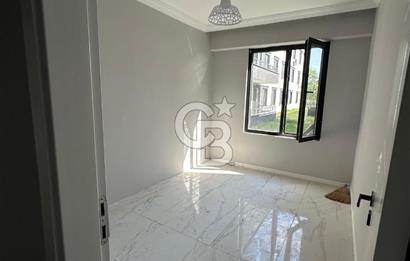 Karasuda Site İçi Havuzlu 3+1 Yazlık-Kışlık! Fırsat Daire!