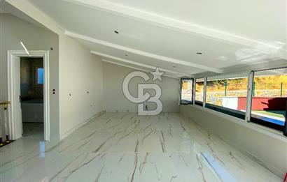 KARTAL ŞEHR-İ DENİZ SİTESİNDE SATILIK ULUDAĞ MANZARALI 11+2 LÜKS VİLLA