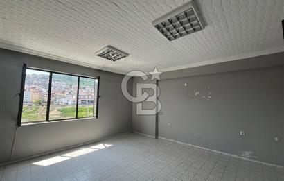 ŞEHRİN EN PRESTİJLİ YERİNDE KİRALIK OFİS 