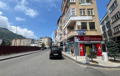ŞEHRİN EN PRESTİJLİ YERİNDE KİRALIK OFİS 