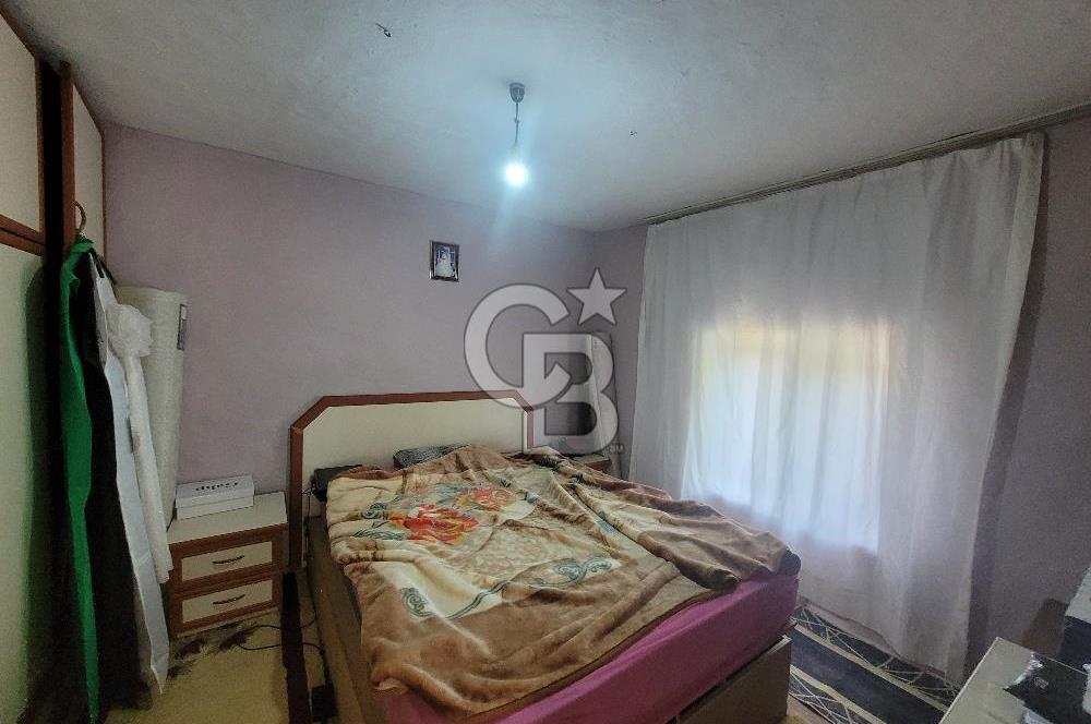 Satılık Müstakil Ev ve Arsa