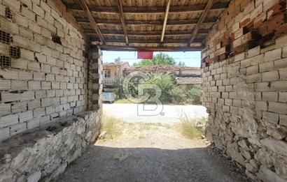 Satılık Müstakil Ev ve Arsa
