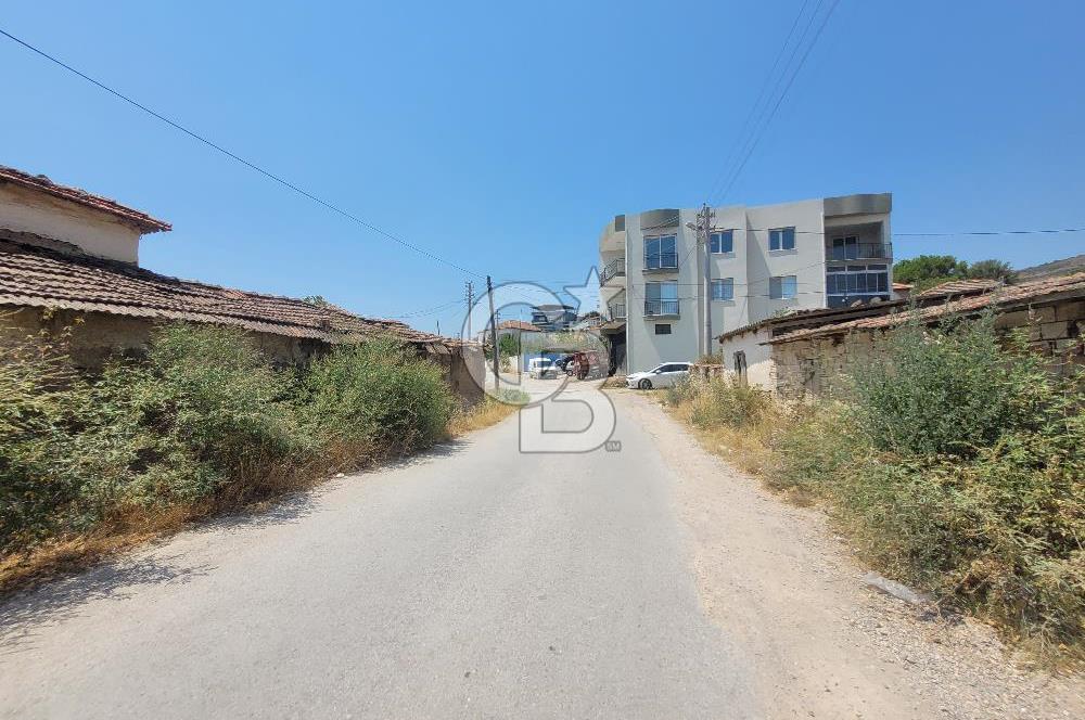 Satılık Müstakil Ev ve Arsa
