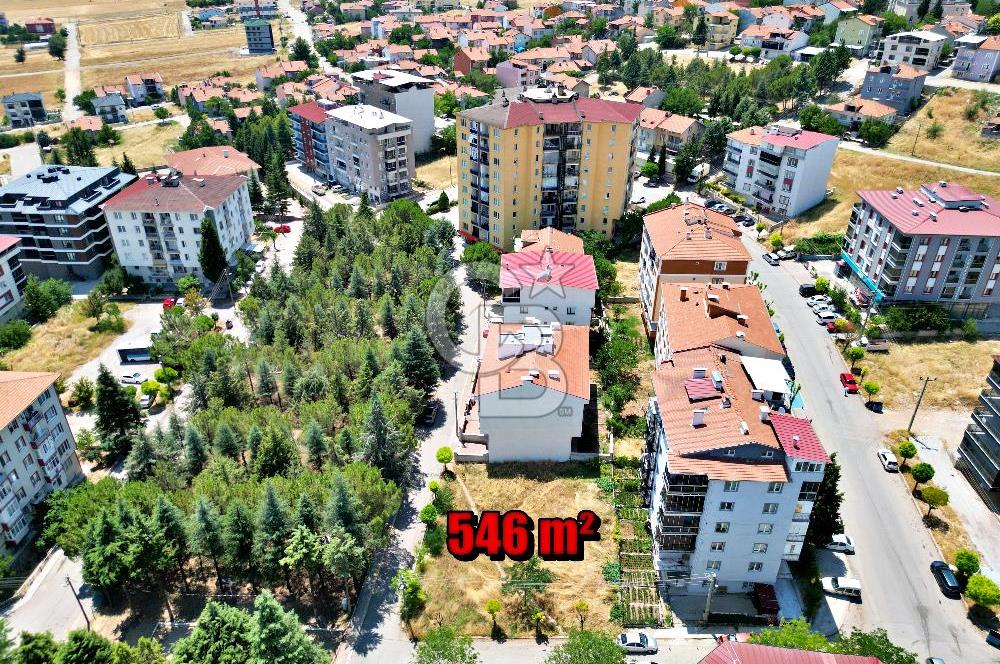 ATATÜRK MAHALLESİ'NİN EN KIYMETLİ YERİNDE 546m² ARSA
