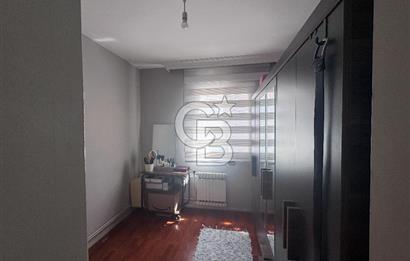 Bostanlı Hüseyin Yurttaş Sokakta Satılık 3+1 Daire