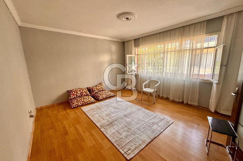 Postacılarda ana cadde üzerinde 3 + 1 83 metre² satılık daire