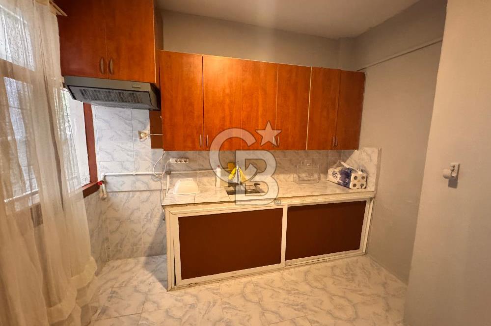Postacılarda ana cadde üzerinde 3 + 1 83 metre² satılık daire