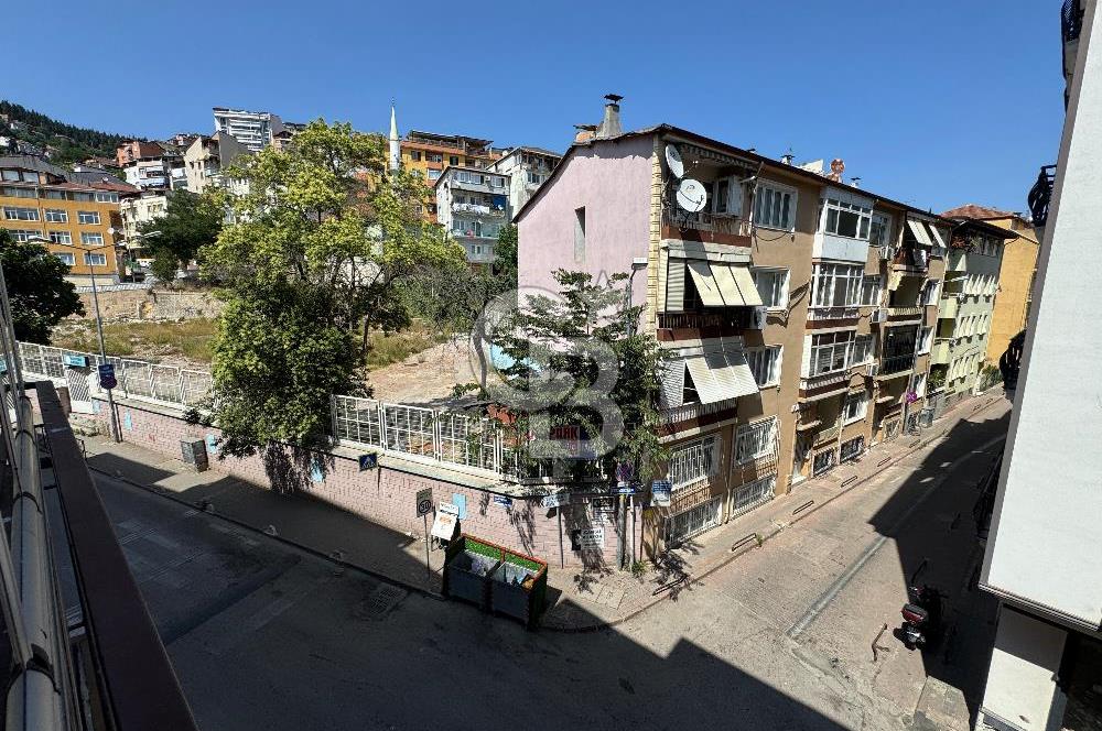 İZMİT VELİAHMET MAH. FULL EŞYALI KİRALIK ARA KAT DAİRE CB TOWER