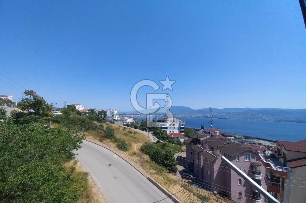 İZMİT'TE DENİZ MANZARALI FULL EŞYALI 2+1 KİRALIK DAİRE CB TOWER