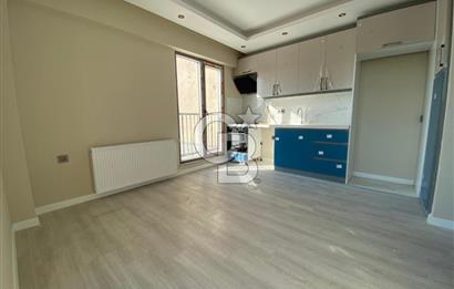 ÇANAKKALE MERKEZ KARACAÖREN 60 MT YOL ÜZERİNDE 1+1 SIFIR DAİRE!