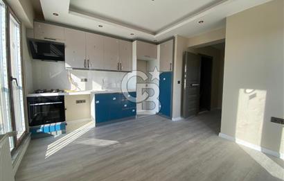 ÇANAKKALE MERKEZ KARACAÖREN 60 MT YOL ÜZERİNDE 1+1 SIFIR DAİRE!