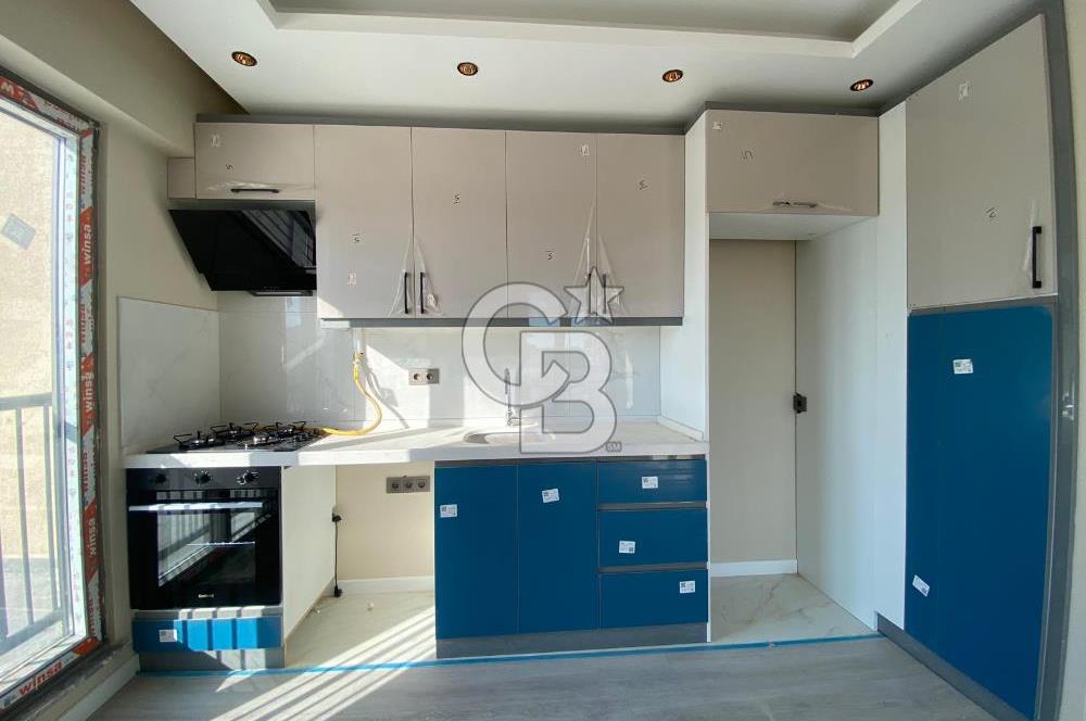 ÇANAKKALE MERKEZ KARACAÖREN 60 MT YOL ÜZERİNDE 1+1 SIFIR DAİRE!