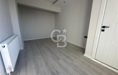 ÇANAKKALE MERKEZ KARACAÖREN 60 MT YOL ÜZERİNDE 3+1 SIFIR DAİRE!