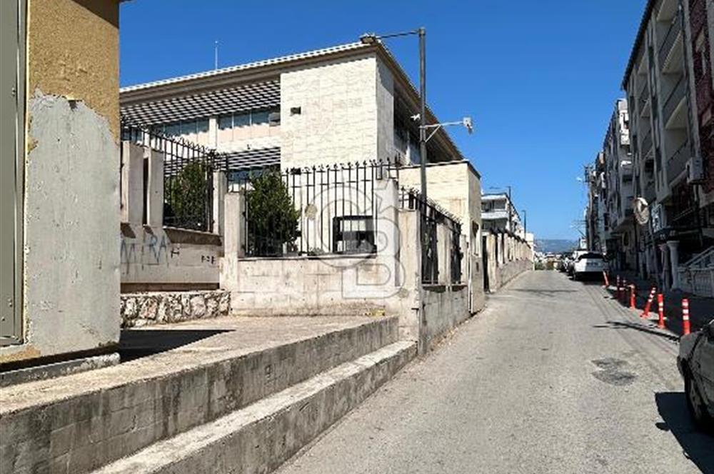 BUCA İLÇE EMNİYET MÜDÜRLÜĞÜ KARŞISI DUBLEKS 3+1 SATILIK DAİRE