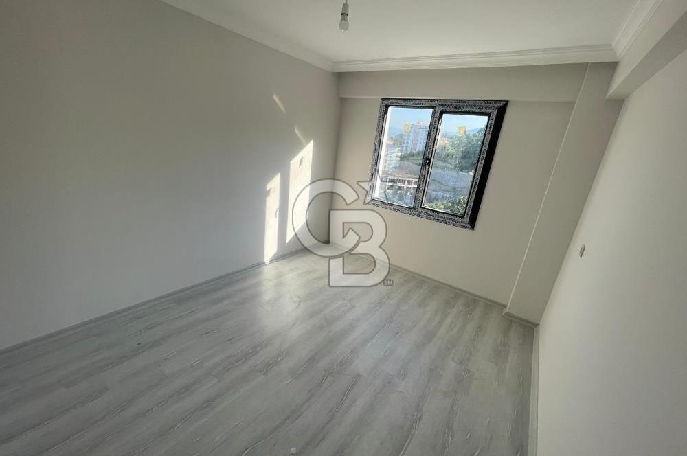 ARAKLI HÜRRİYET MAHALLESİ SATILIK DAİRE