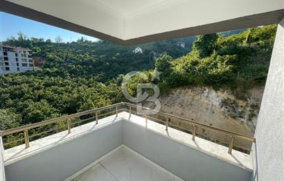 ARAKLI HÜRRİYET MAHALLESİ SATILIK DAİRE