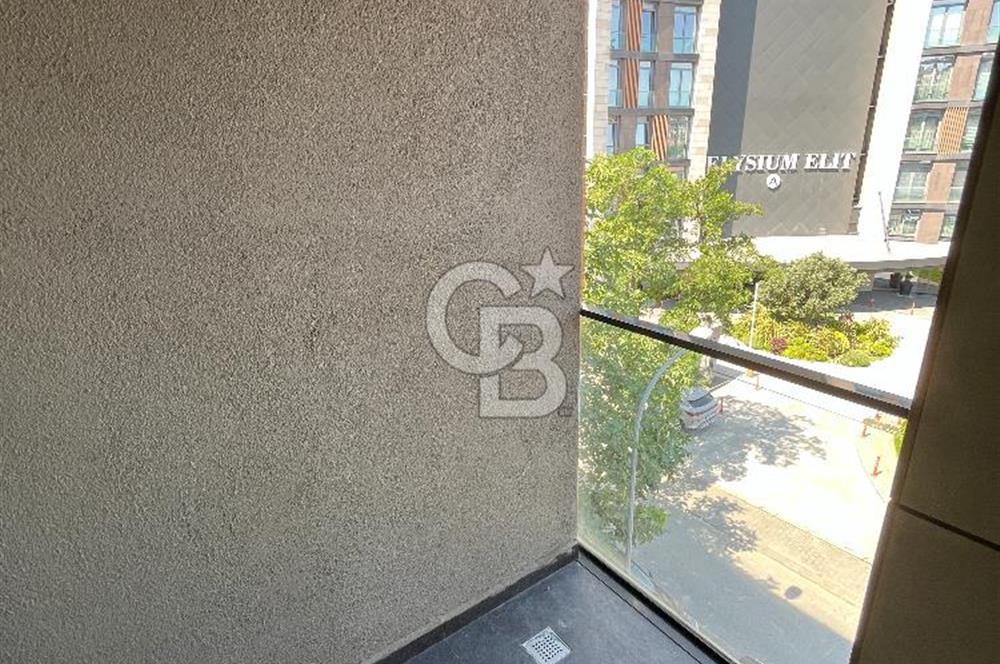 Acıbadem Koşuyolu Konaklarında Arakat Balkonlu Kiralık 3+1 Daire