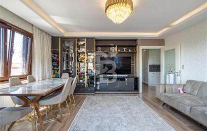 Sarı Gelin Sokak'ta Çift Girişli 3+2 Mobilyalı Teraslı Dubleks