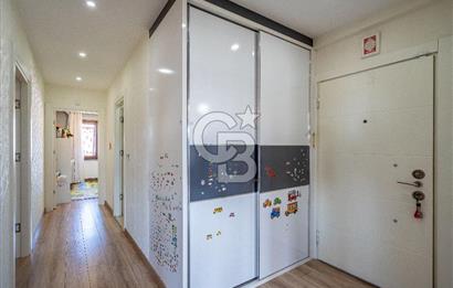 Sarı Gelin Sokak'ta Çift Girişli 3+2 Mobilyalı Teraslı Dubleks