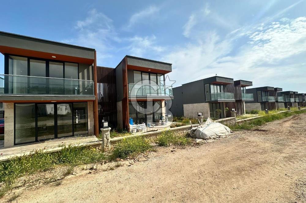 DENİZE 500 METRE 1+1 BAHÇE KATI YAZLIK DAİRE