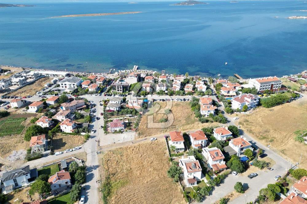 Ayvalık Cunda Adasında Plaja 100 metre mesafede Satılık Arsa 