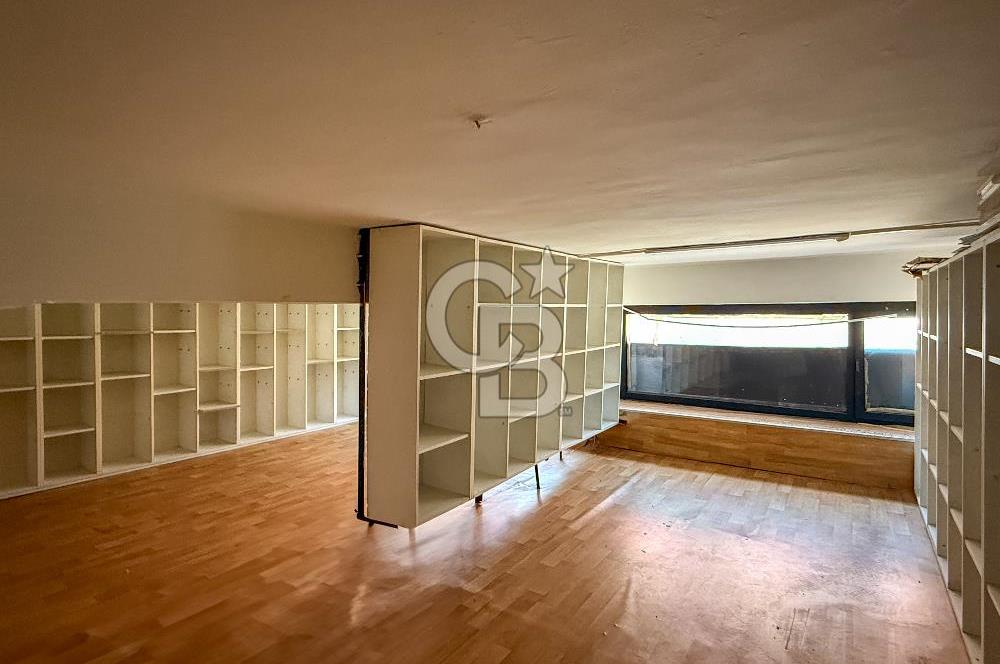 Kasımpaşa Kızılay Meydan Cepheli Asma Kat-Depolu Kiralık Dükkan