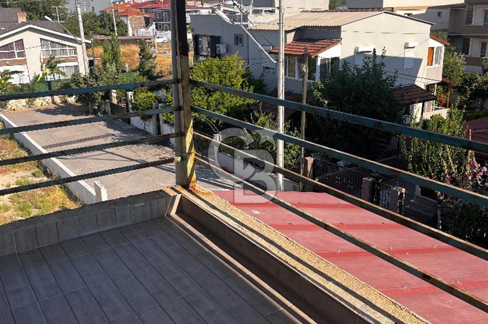 Urla Gülbahçe – İnsula Sitesi Yakınında Eşyalı Kiralık 1+1 Daire