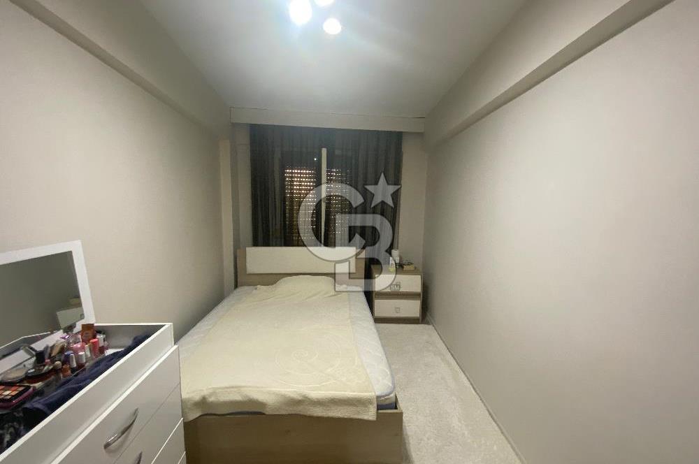 Karşıyaka Bostanlı Mah.’de Satılık 3+1 Daire