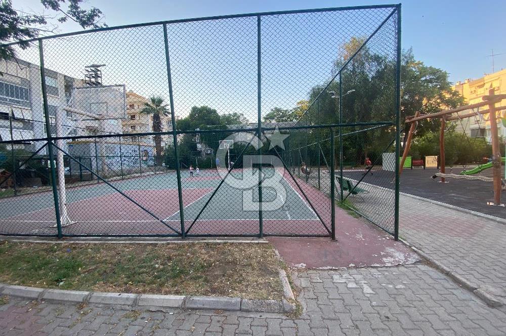 Karşıyaka Bostanlı Mah.’de Satılık 3+1 Daire