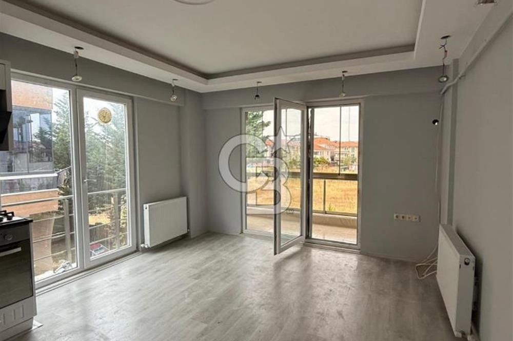 SAKARYA KARASU'DA SAHİLE 100 METRE SİTE İÇERİSİNDE 2+1 DAİRE