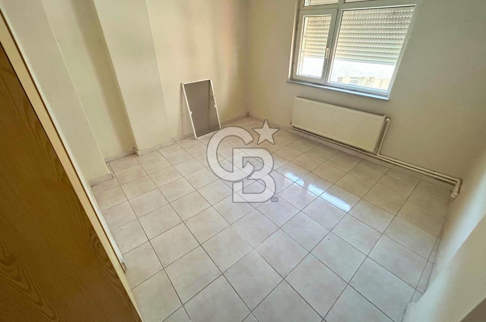 Çanakkale Lapseki Yalı Caddesinde Asansörlü Binada Kiralık 2+1