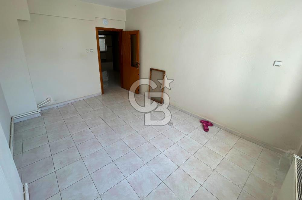 Çanakkale Lapseki Yalı Caddesinde Asansörlü Binada Kiralık 2+1