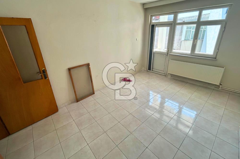 Çanakkale Lapseki Yalı Caddesinde Asansörlü Binada Kiralık 2+1