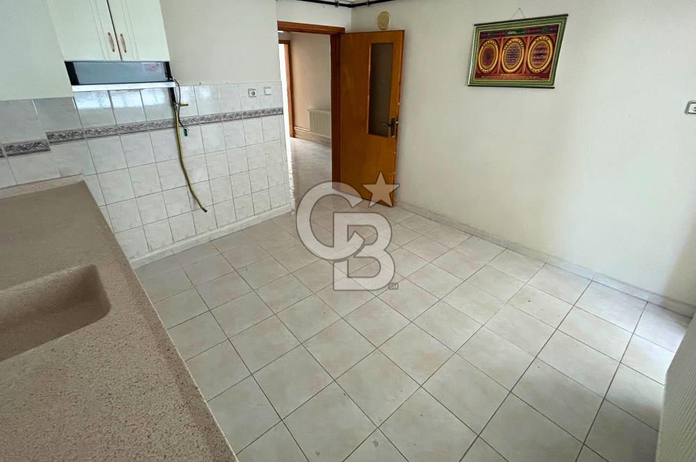Çanakkale Lapseki Yalı Caddesinde Asansörlü Binada Kiralık 2+1