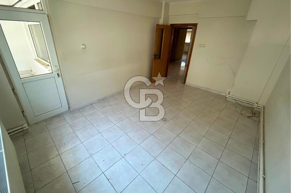 Çanakkale Lapseki Yalı Caddesinde Asansörlü Binada Kiralık 2+1